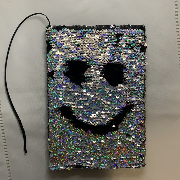 Reversible Black and Silver Sequin Notebook - Picture 6 of 7